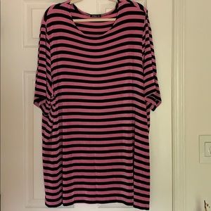 Slinky summer top from Vikki Vi (plus size)